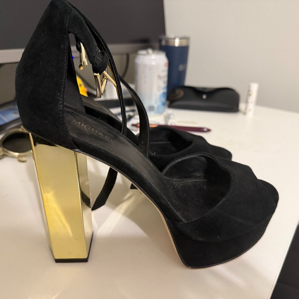 Michael Kors Heels Size 7